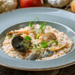 Risotto ai frutti di mare: un primo piatto veloce e gustoso 1 risotto ai frutti di mare ricetta