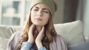 Laringite: cos&rsquo;&egrave;, tipi, cause, sintomi, complicazioni, cure e prevenzione