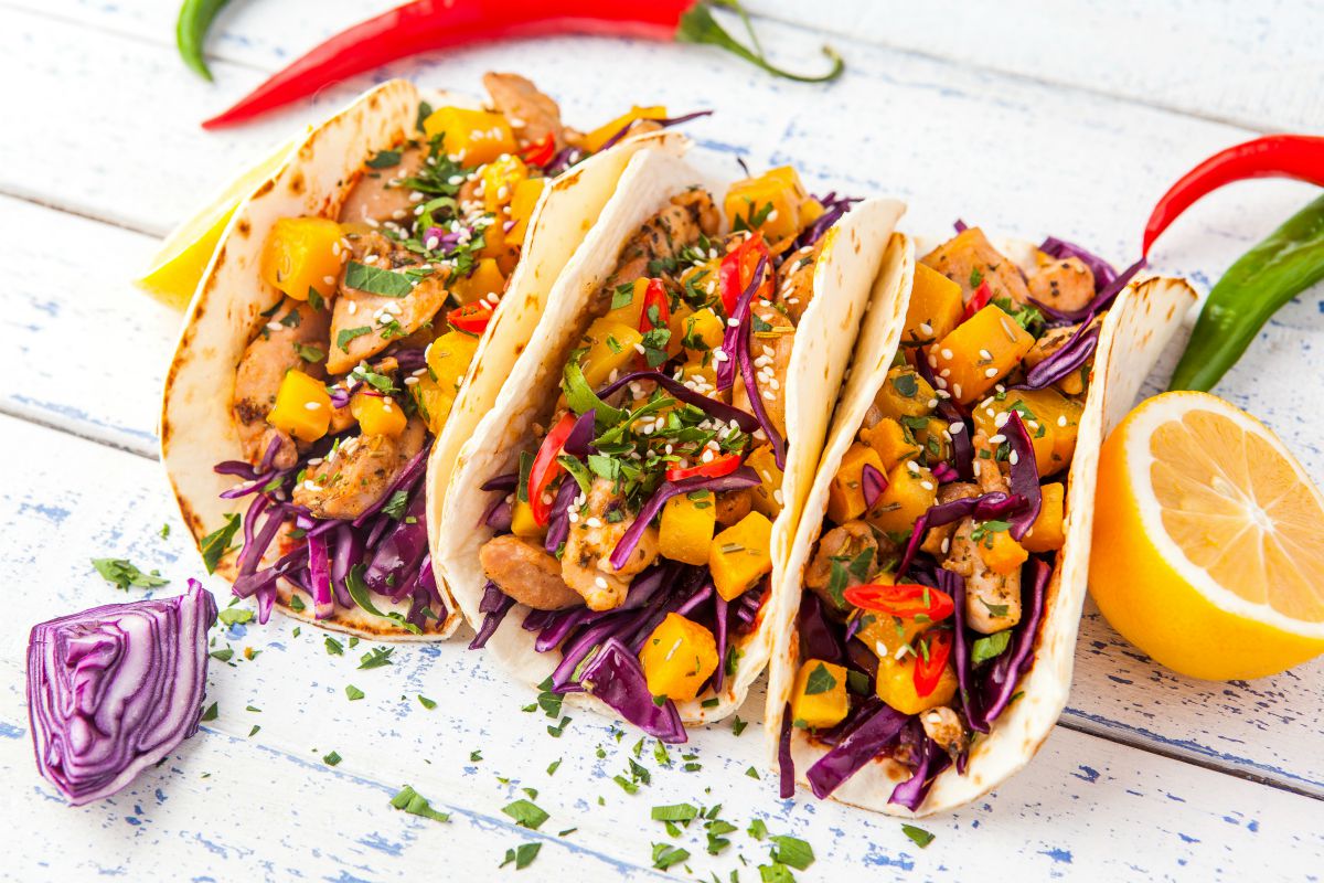 Tacos: la ricetta originale delle tortilla messicane 4 tacos vegetariani