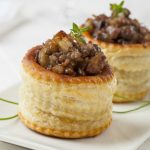 Vol au vent: la ricetta per farli in casa e come farcirli 1 Vol au vent: ricetta