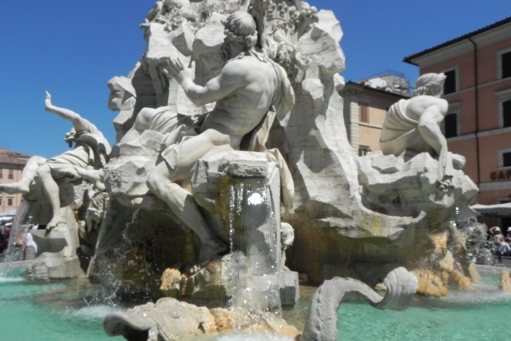 Alla scoperta di Roma: trekking urbano nella Capitale 8 Piazza Navona fontana dei quattro fiumi