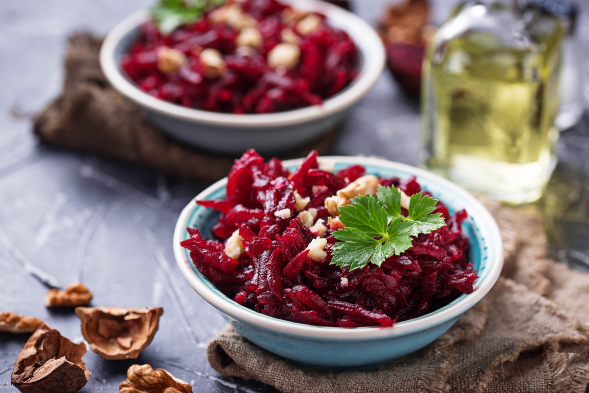 Barbabietola rossa: che cos'è, proprietà, valori nutrizionali e calorie, benefici e le migliori ricette 4 barbabietola: usi in cucina