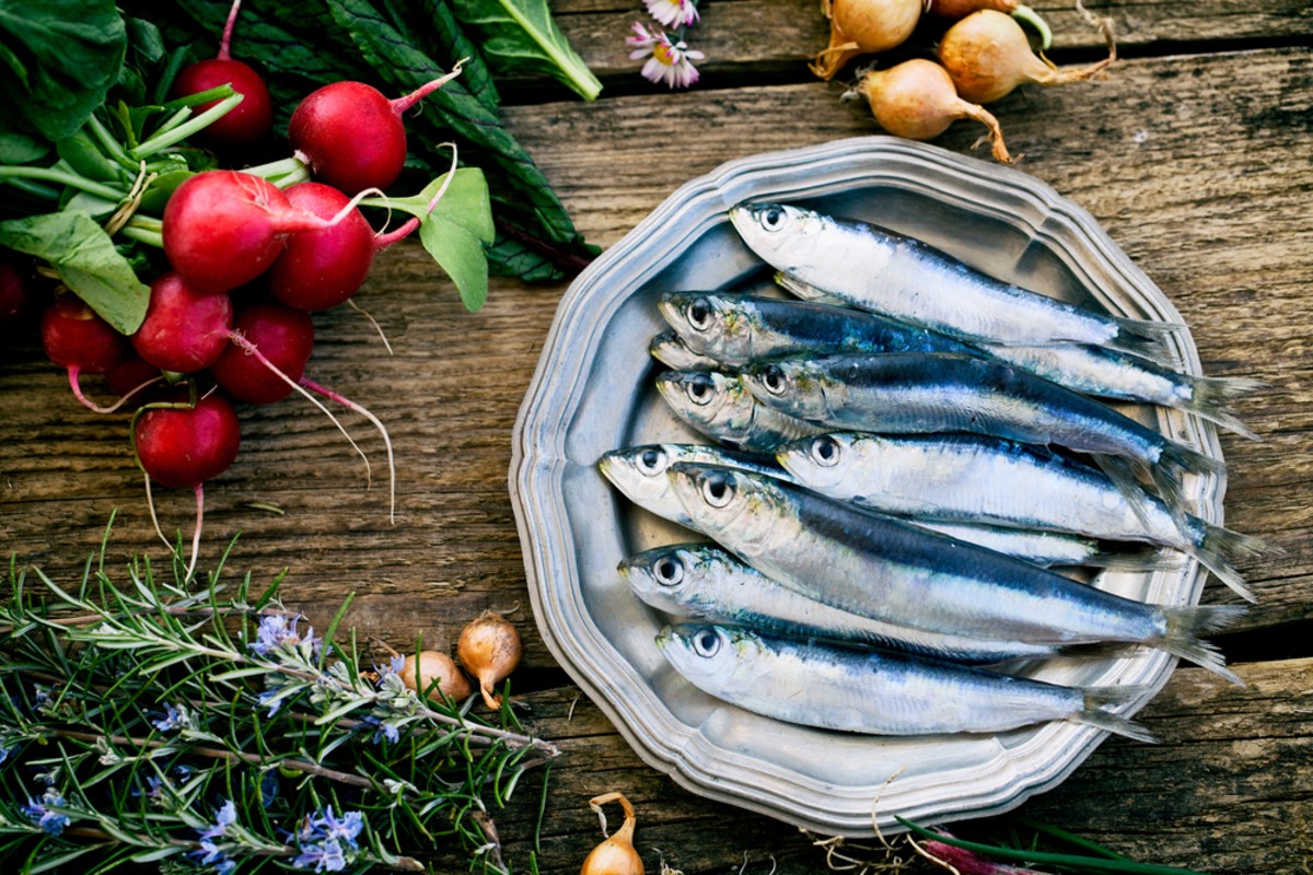 Dieta per l'acne: scopri che cosa mangiare per ridurre l'infiammazione 3 Dieta per l'acne sardine
