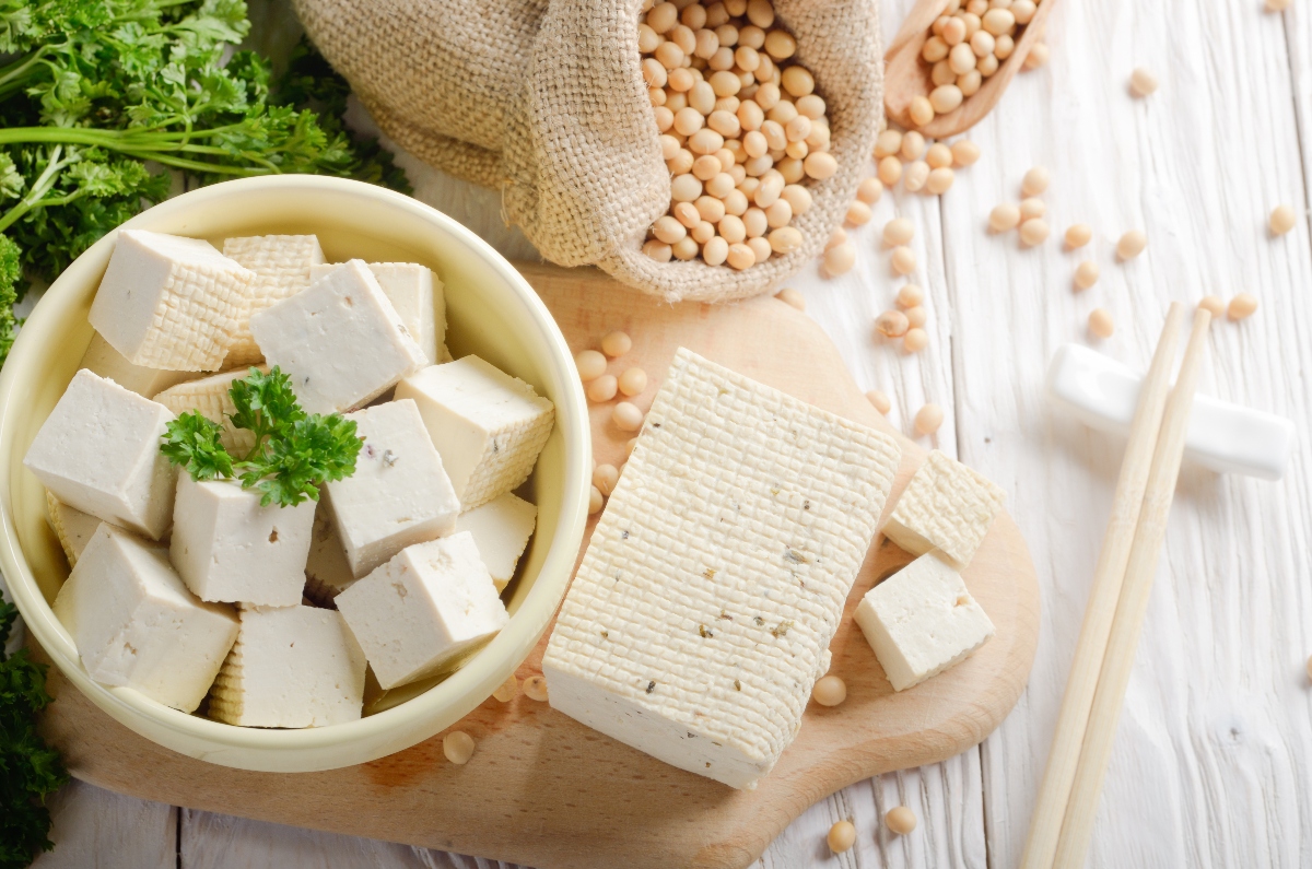 Alimenti antitumorali: 5 cibi top per prevenire il cancro 5 alimenti antitumorali: soia