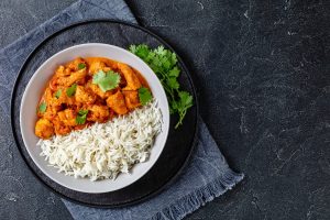 Pollo al curry: la ricetta esotica e veloce da preparare