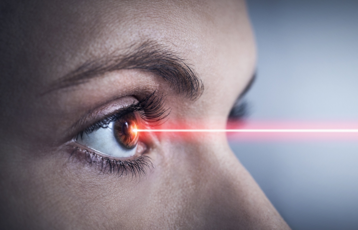 Presbiopia: cos’è, sintomi, cause, età di insorgenza, interazione con altri difetti visivi, correzioni e cura 4 presbiopia: cure
