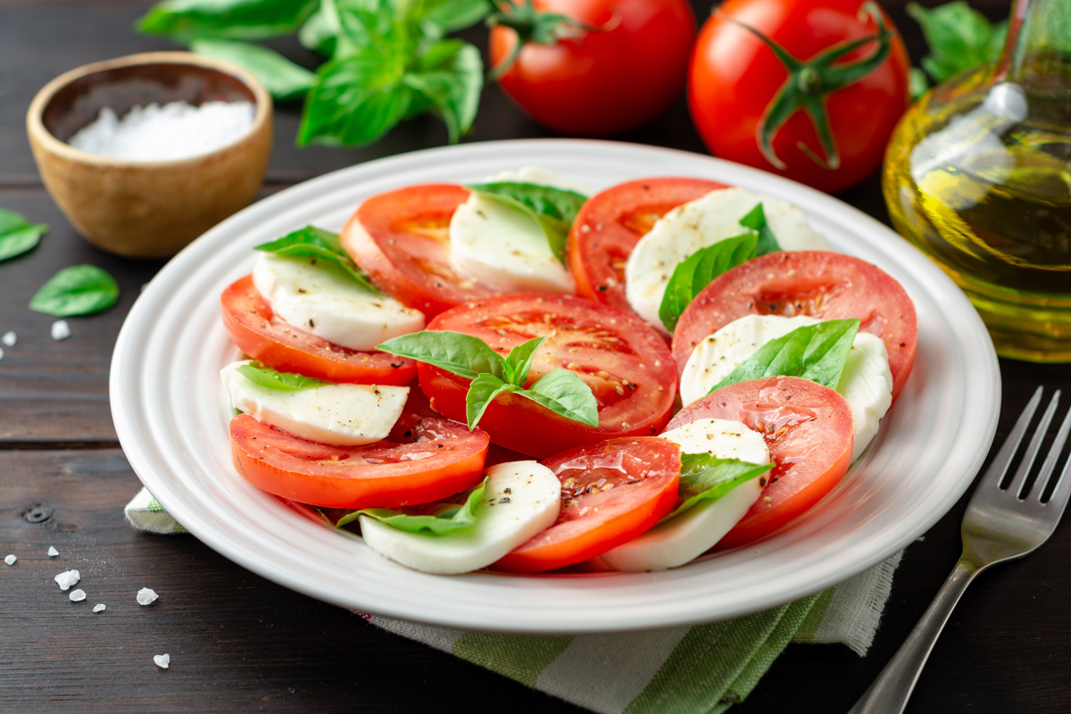 Le migliori ricette con la mozzarella: proposte sane e leggere dall'antipasto al secondo 10 Ricette con la mozzarella: caprese