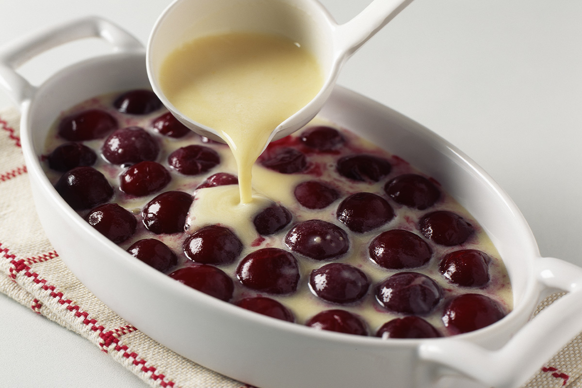 Clafoutis di ciliegie: la ricetta del delicato dolce francese 2 Clafoutis di ciliegie ricetta originale
