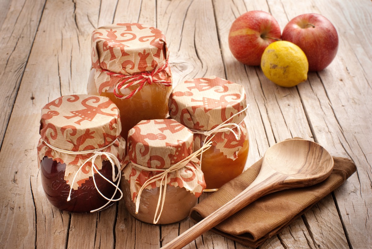 Marmellata di mele, la ricetta facile per una colazione speciale 3 confettura di mele