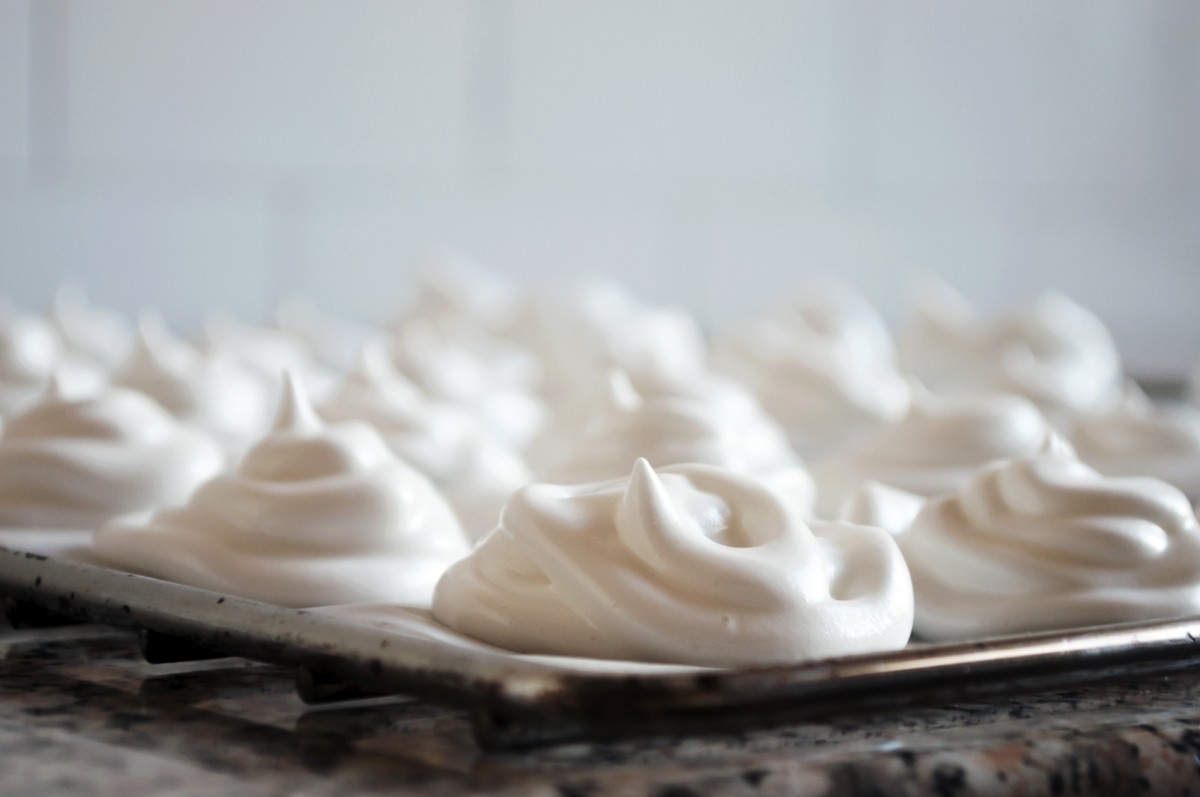 Meringhe: ricetta infallibile e come si fanno friabili 2 cottura meringhe