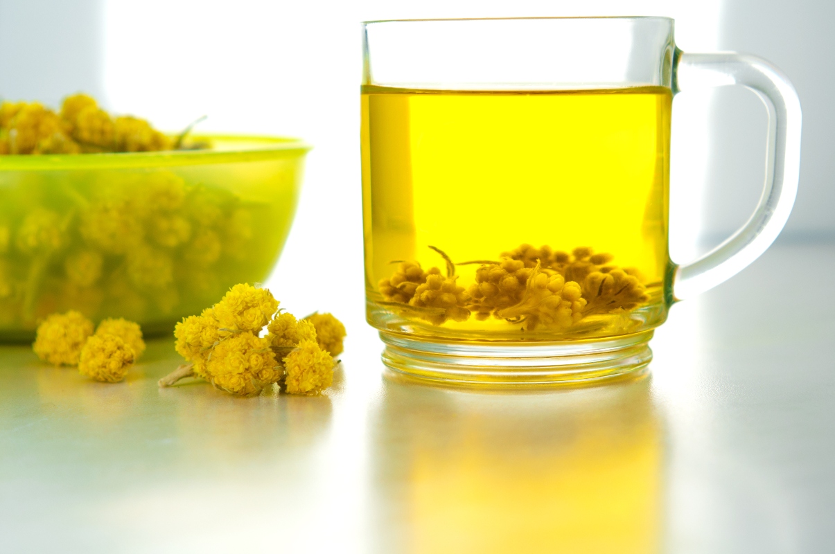 Elicriso: il fiore aromatico tra proprietà, benefici, ricette erboristiche, coltivazione ed usi in cucina 8 elicriso: usi in erboristeria