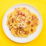 Pasta alla carbonara, ricetta e trucchi per farla a regola d'arte 1 Pasta alla carbonara: un classico intramontabile