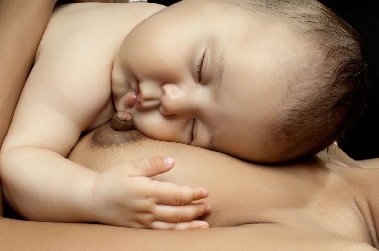 Ragadi al seno: cosa sono, cause e sintomi, come allattare, cure e prevenzione 1 ragadi al seno: cause e sintomi