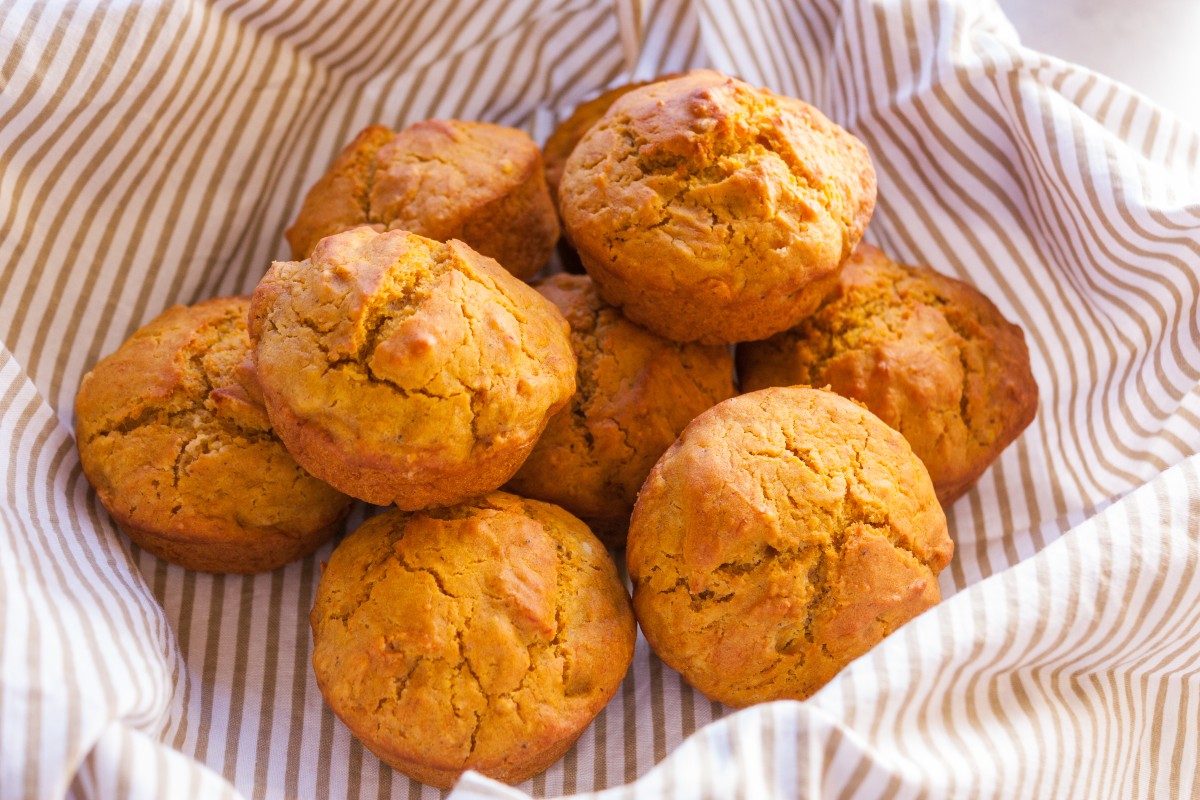 Muffin salati: la ricetta base e le varianti veloci e gustose 5 ricetta base muffin salati