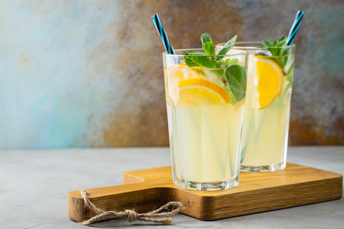Ricette con il limone: le proposte fresche e nutrienti di Melarossa 16 Limonata fatta in casa: ricette con limone