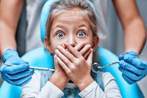 Gengivite: cos&rsquo;&egrave;, cause e sintomi, complicazioni, diagnosi, trattamento e l&rsquo;importanza della prevenzione