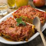 Parmigiana di zucchine, un piatto unico speciale e gustoso 2 Parmigiana di zucchine: un classico senza tempo