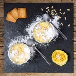 Torta della nonna: la ricetta originale con crema e pinoli e variante light al bicchiere 5 Torta della nonna nel bicchiere