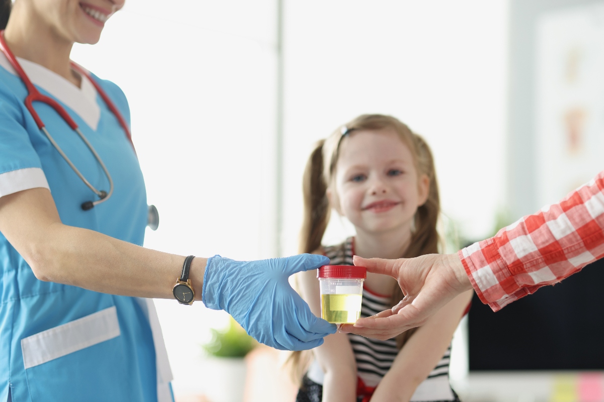 Pielonefrite: cos’è, sintomi, cause, diagnosi, cura e prevenzione 10 pielonefrite nei bambini