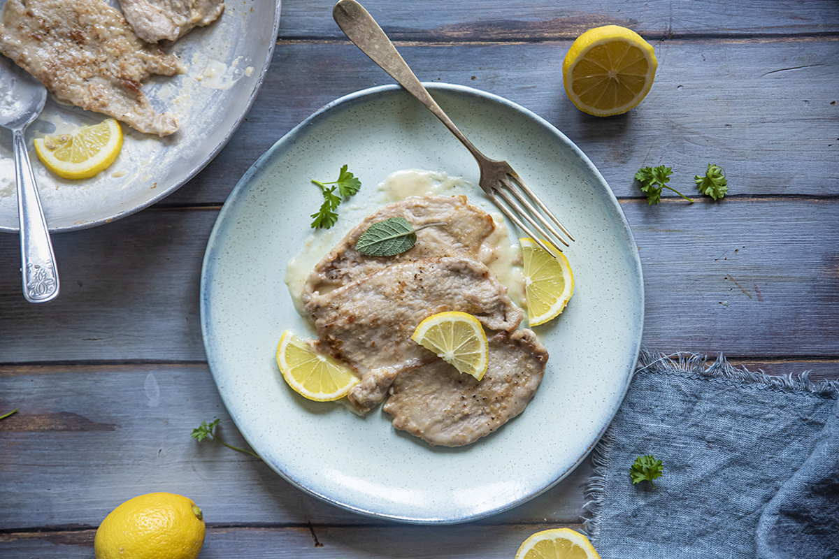 Ricette con il limone: le proposte fresche e nutrienti di Melarossa 3 Scaloppine di vitella al limone