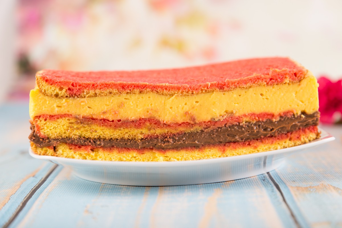 Zuppa inglese, la ricetta perfetta di un dolce leggendario 1 zuppa inglese dolce