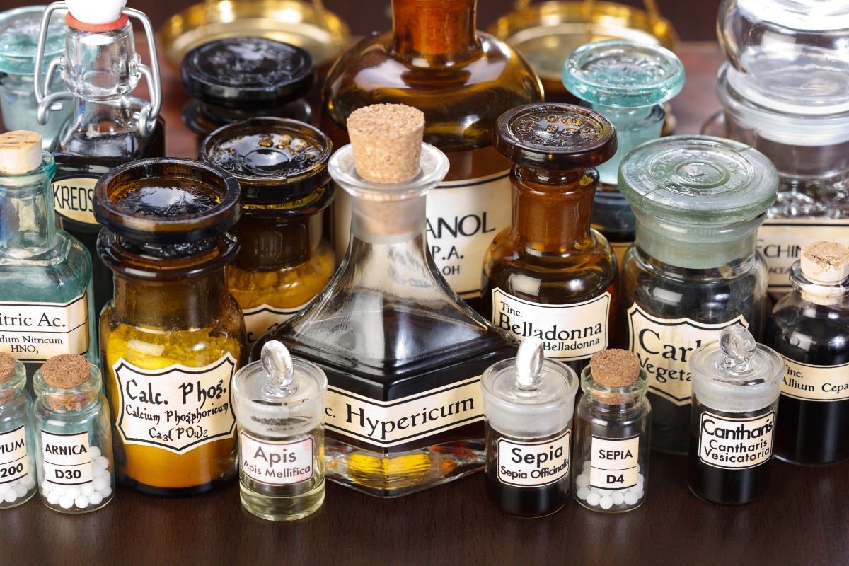 Belladonna: proprietà, principi attivi, botanica, usi terapeutici, controindicazioni 3 Belladonna:proprietà terapeutiche