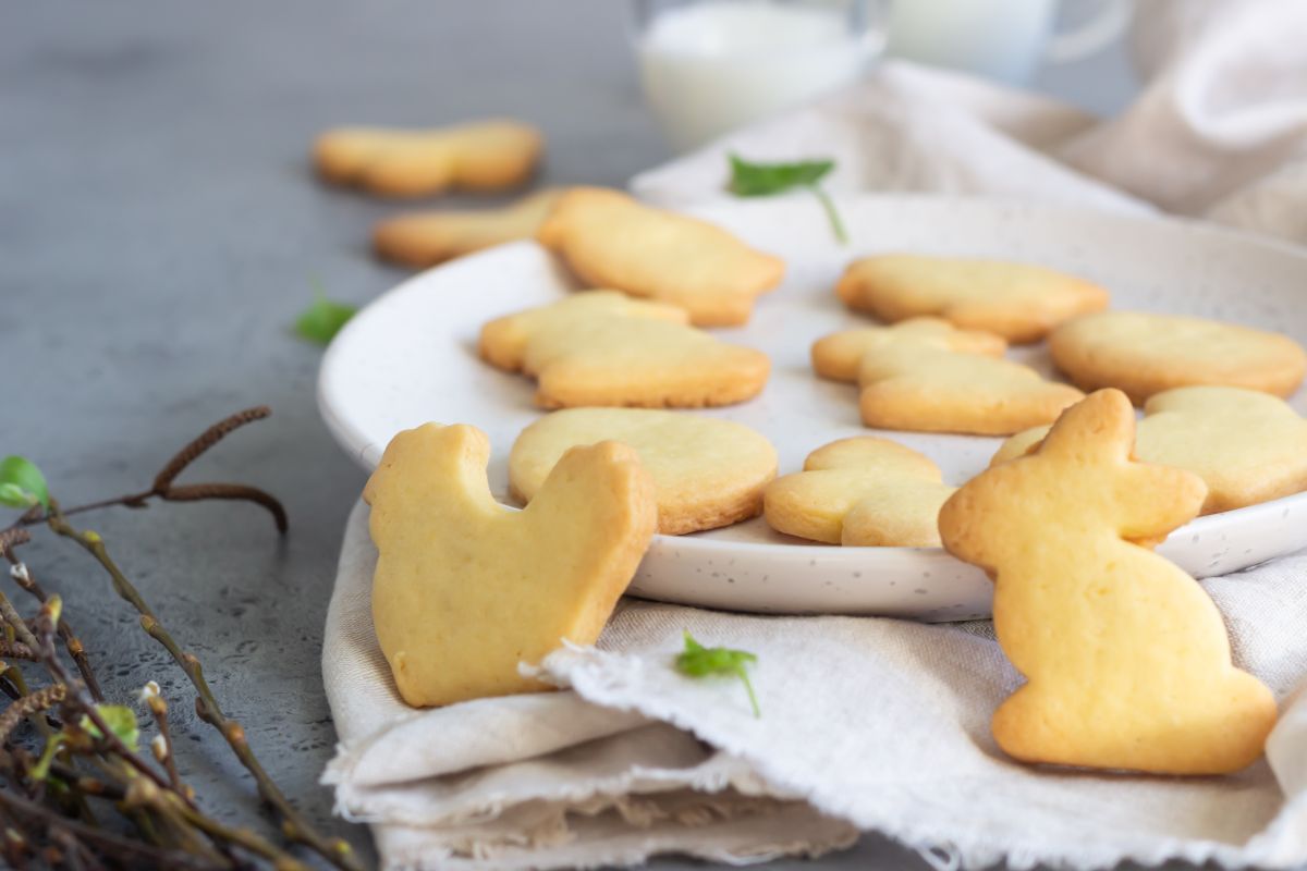 Biscotti al burro, prepara in casa i dolcetti più squisiti 4 biscotti al burro col Bimby