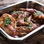 Coniglio al forno, un secondo leggero e gustoso 2 Coniglio al forno: un secondo gustoso