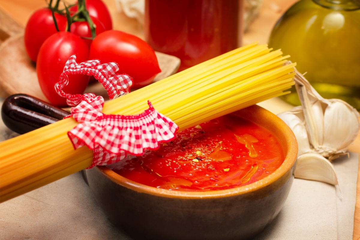Licopene: cos’è, a cosa serve, proprietà e benefici, alimenti ricchi 6 licopene: a cosa serve