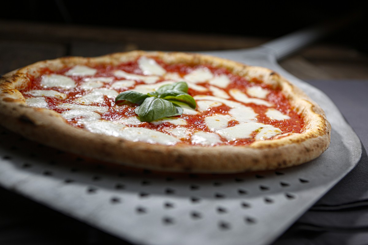 Pizza napoletana: ricetta, impasto e condimenti 4 come fare la pizza napoletana