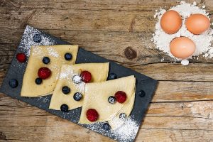 Crepes senza lattosio con latte di mandorla: ricetta facile con video