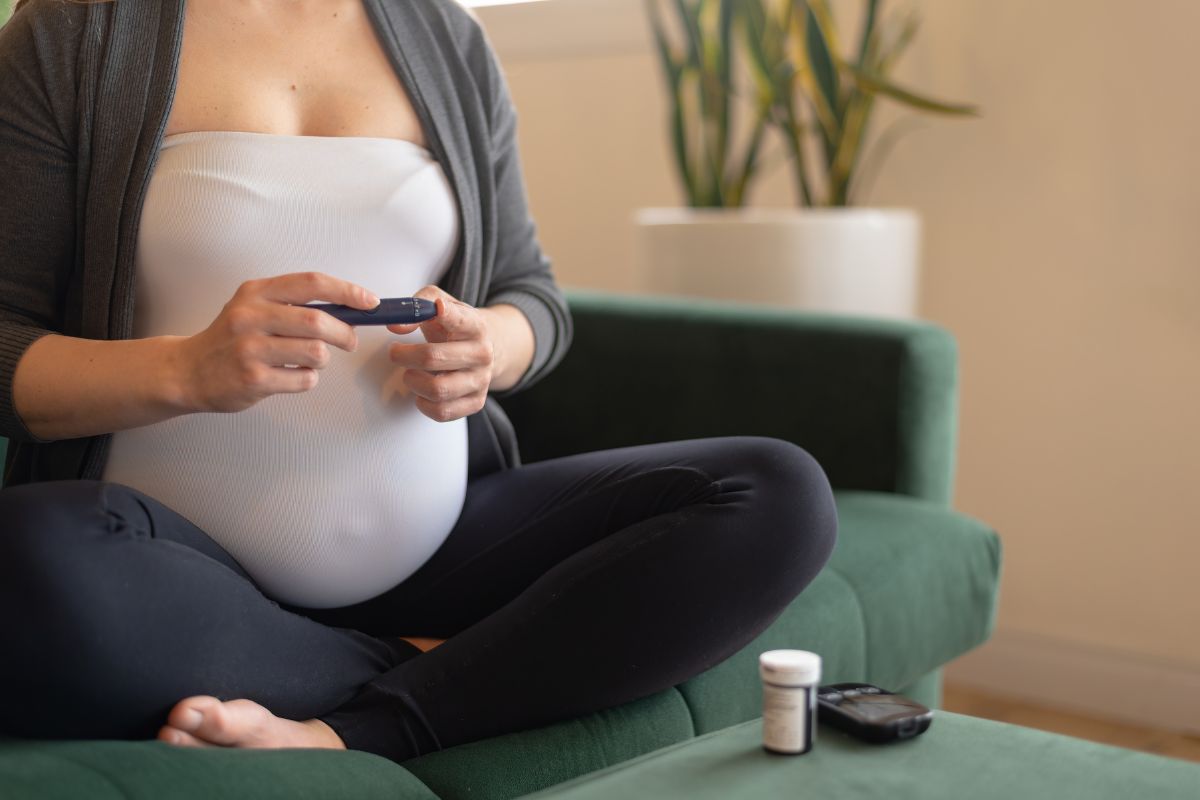 Diabete gestazionale: cos'è, cause e fattori di rischio, sintomi, cure e come prevenirlo 3 diabete gestazionale: complicanze