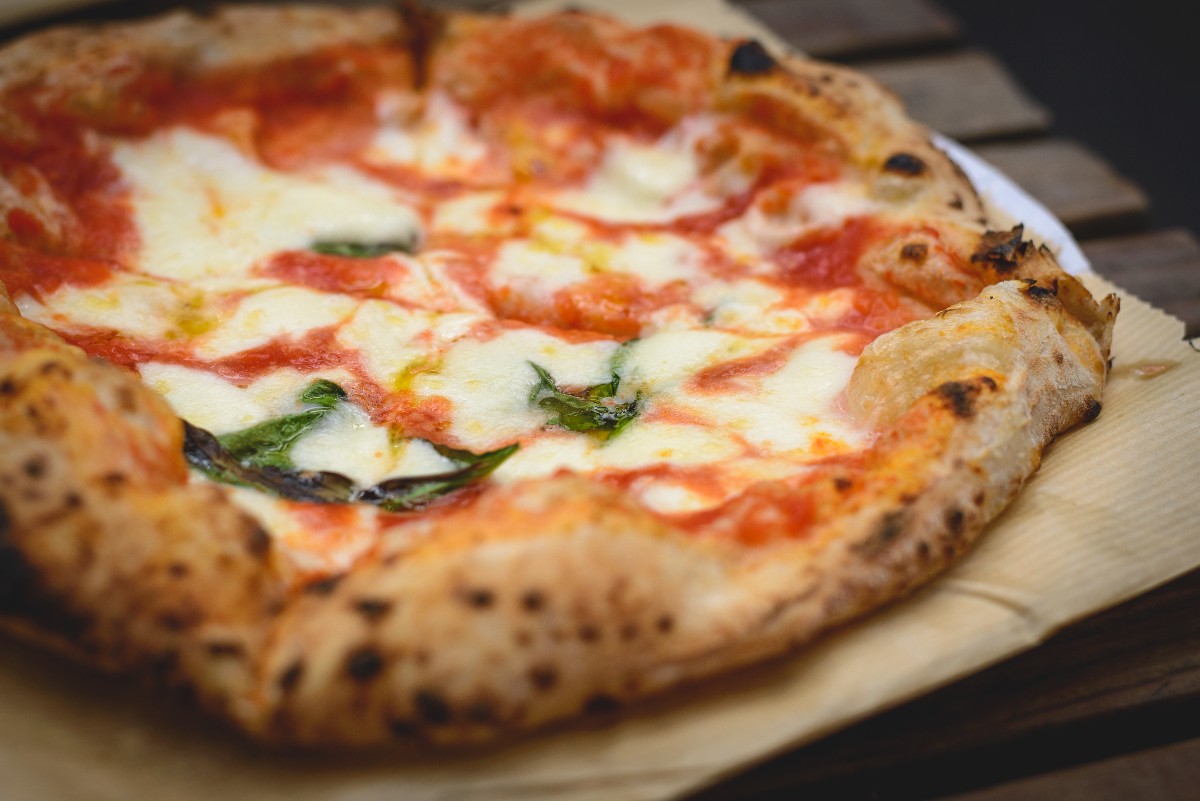 Pizza fatta in casa: consigli e ricette da provare 4 pizza napoletana