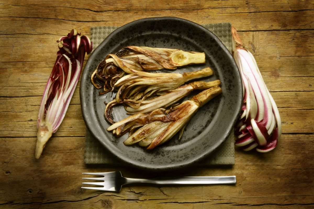 Le migliori ricette con radicchio leggere e salutari 2 radicchio al forno