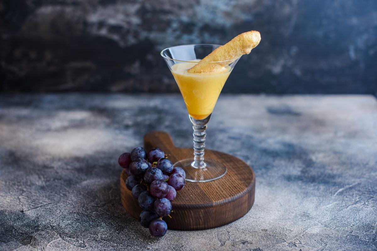Zabaione, una crema dolce e profumata per i tuoi dessert 6 crema allo zabaione, perfetta per farcire i dolci