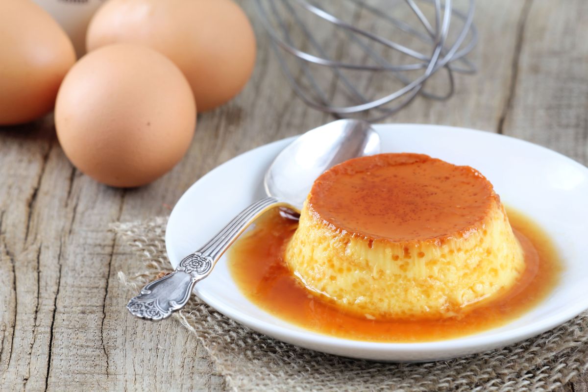 Creme caramel, un dolce al cucchiaio facile e goloso 2 Creme caramel, delizioso e facile da fare