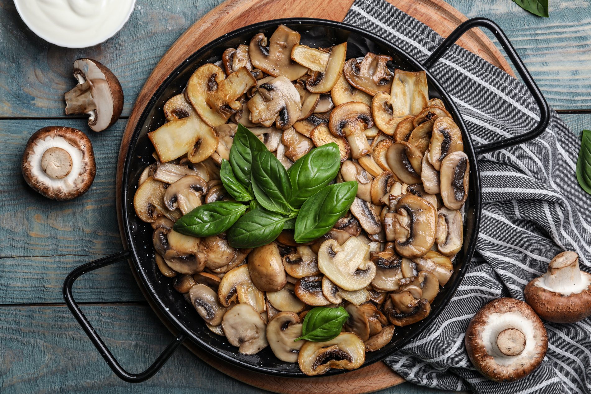 Funghi: cosa sono, varietà, benefici e le migliori ricette per gustarli 4 funghi trifolati