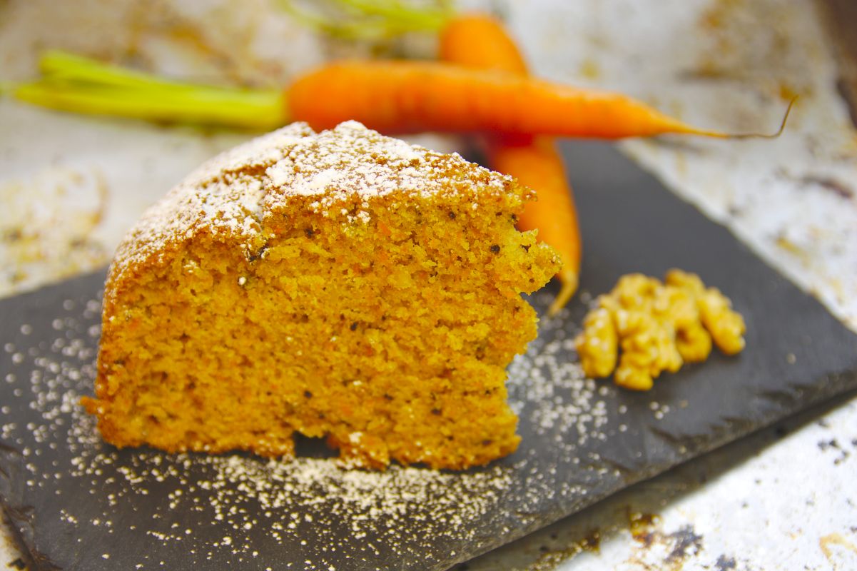 Torta di carote, un dolce sano per colazione o merenda 2 ricetta torta di carote