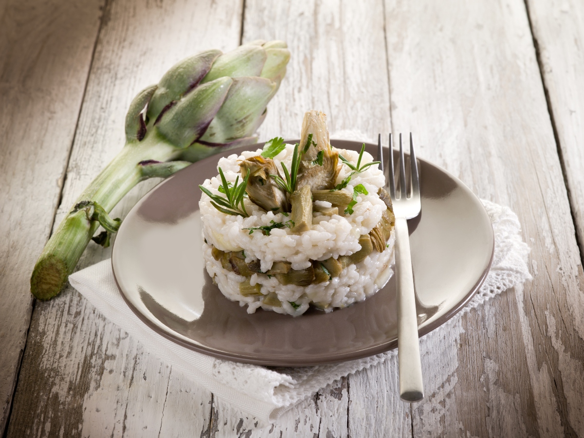 Carciofo: un pieno di salute e perfetto per la dieta 2 carciofo fa bene alla salute: scopri ricette
