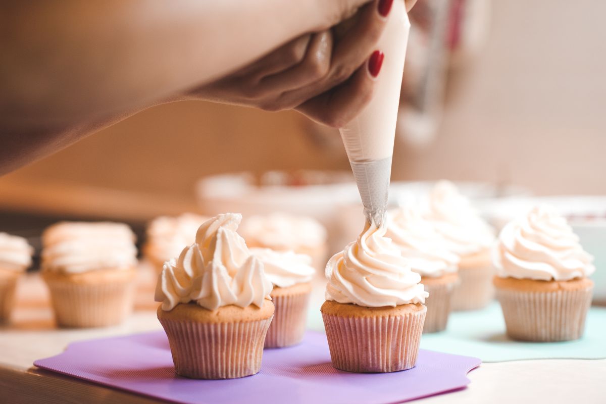 Cupcake, un piccolo dolce che tutti amano 1 cupcake, il segreto è la crema di decorazione