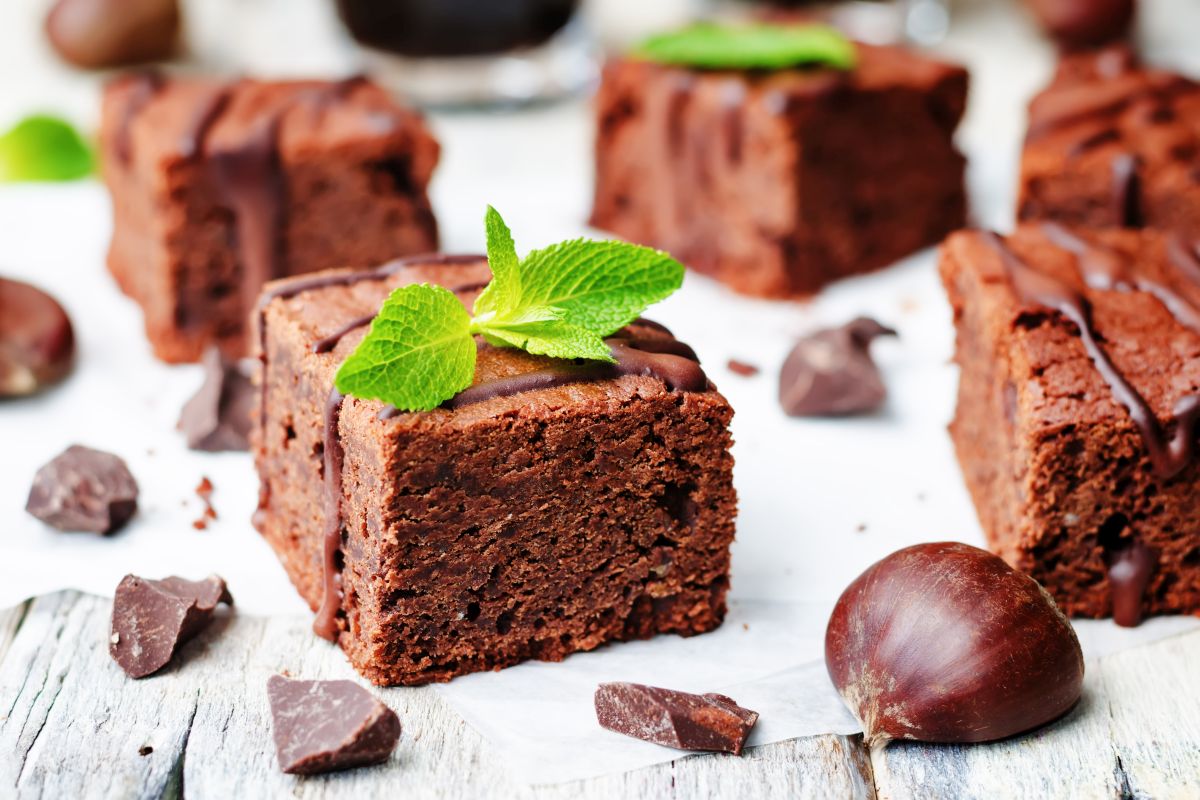 Torta di castagne, ideale per una colazione nutriente e golosa 5 torta di castagne con cioccolato