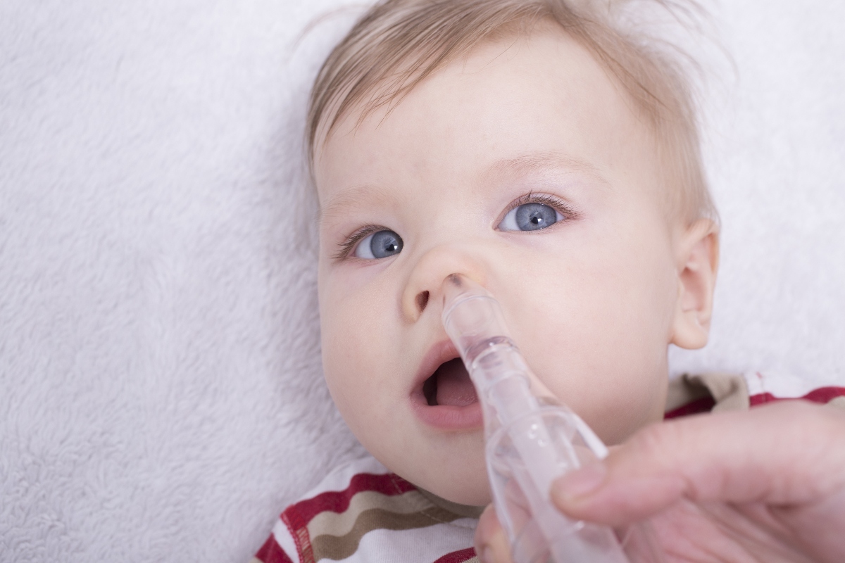 Raffreddore nel neonato e nei bambini: cos'è, sintomi, cause, quando chiamare il pediatra, cure e rimedi 3 raffreddore neonato: cure e rimedi