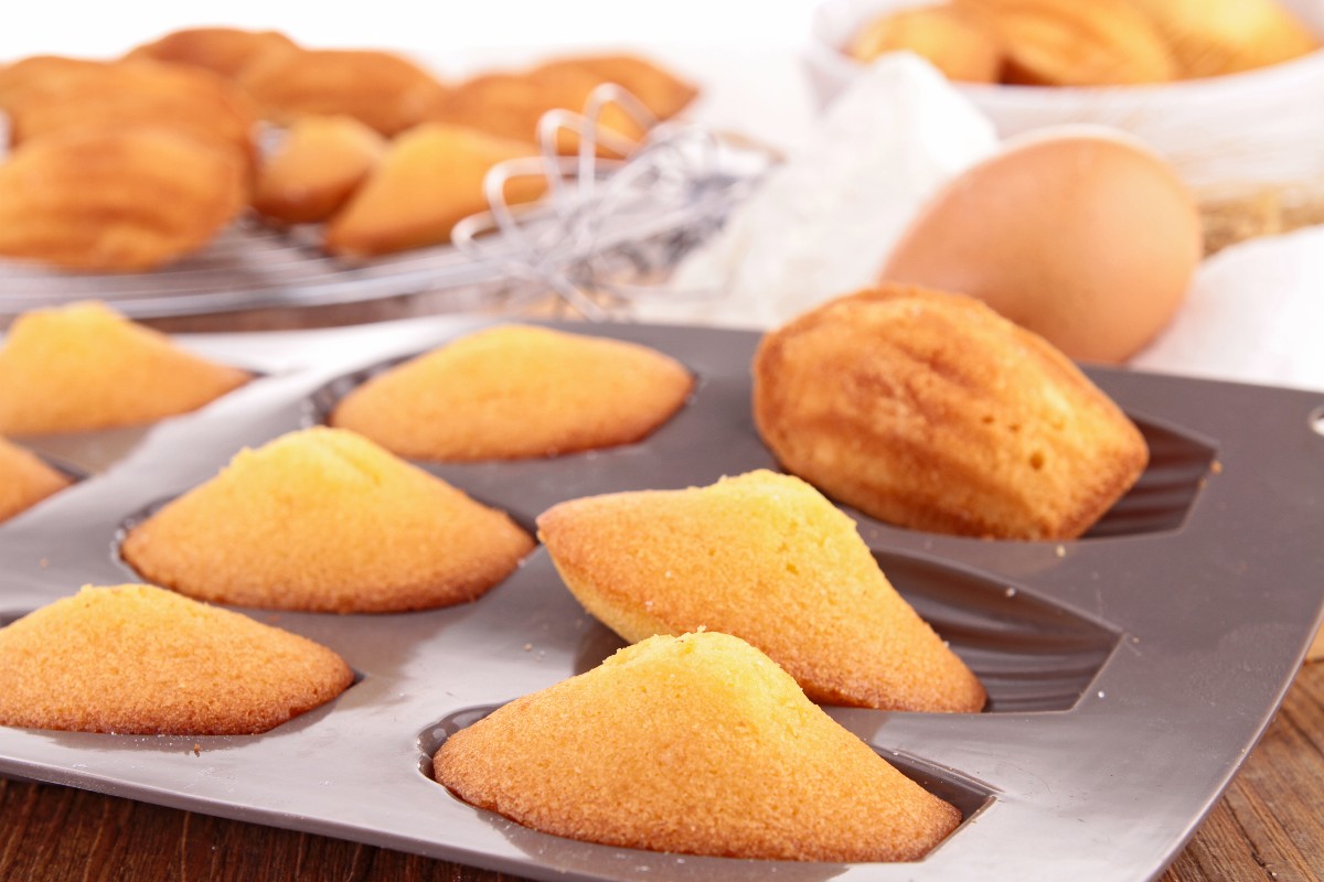 Madeleine: ricetta originale e storia dei dolcetti francesi 5 madeleine ricetta originale