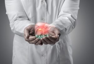 Tumore al fegato: cos&rsquo;&egrave;, sintomi, cause, diagnosi e cure, e come prevenire