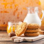 Biscotti al miele, dolcezza e salute in un mini formato 1 biscotti al miele ricetta