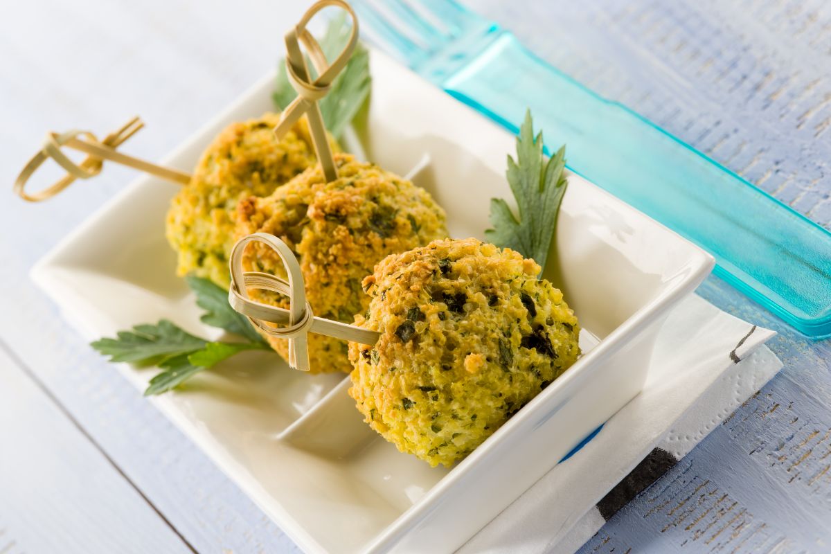 Polpette di miglio, un secondo leggero, nutriente e gluten-free 4 polpette di miglio come usarle nella dieta