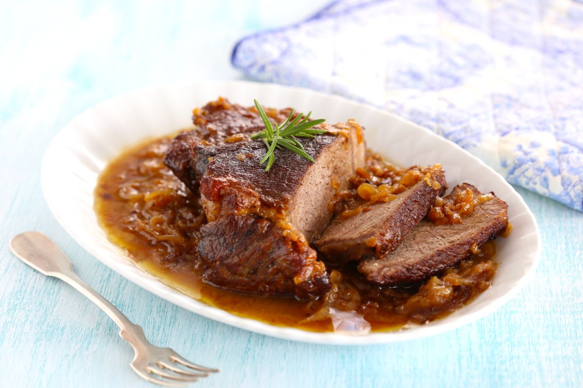 Brasato al Barolo, un secondo di carne saporito e succulento 1 ricetta brasato