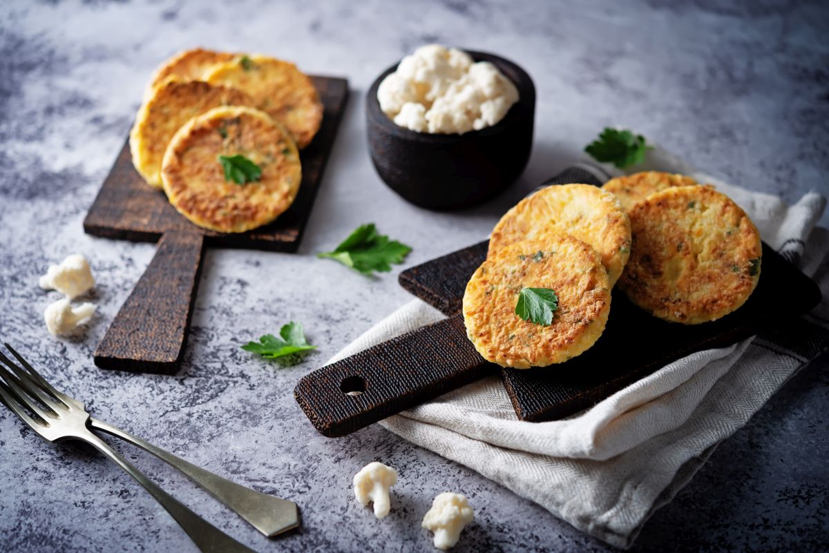 Frittelle di cavolfiore, golose, ricche e croccanti 2 Ricetta frittelle di cavolfiore