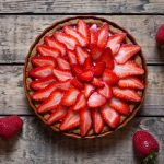 Crostata di fragole, un dolce perfetto per la tavola della bella stagione 1 crostata di fragole ricetta