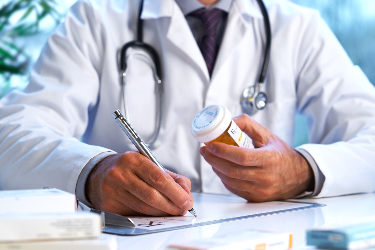 Pericardite: cos'è, sintomi, cause, diagnosi e cura 4 pericardite: cura